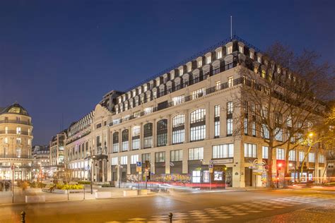 louis vuitton siege sociale paris|louis vuitton paris.